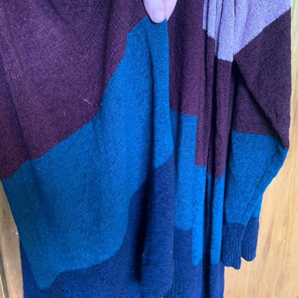 Maurices plus size 3 women’s long sleeve cardigan blue purple color blocks - Picture 6 of 11